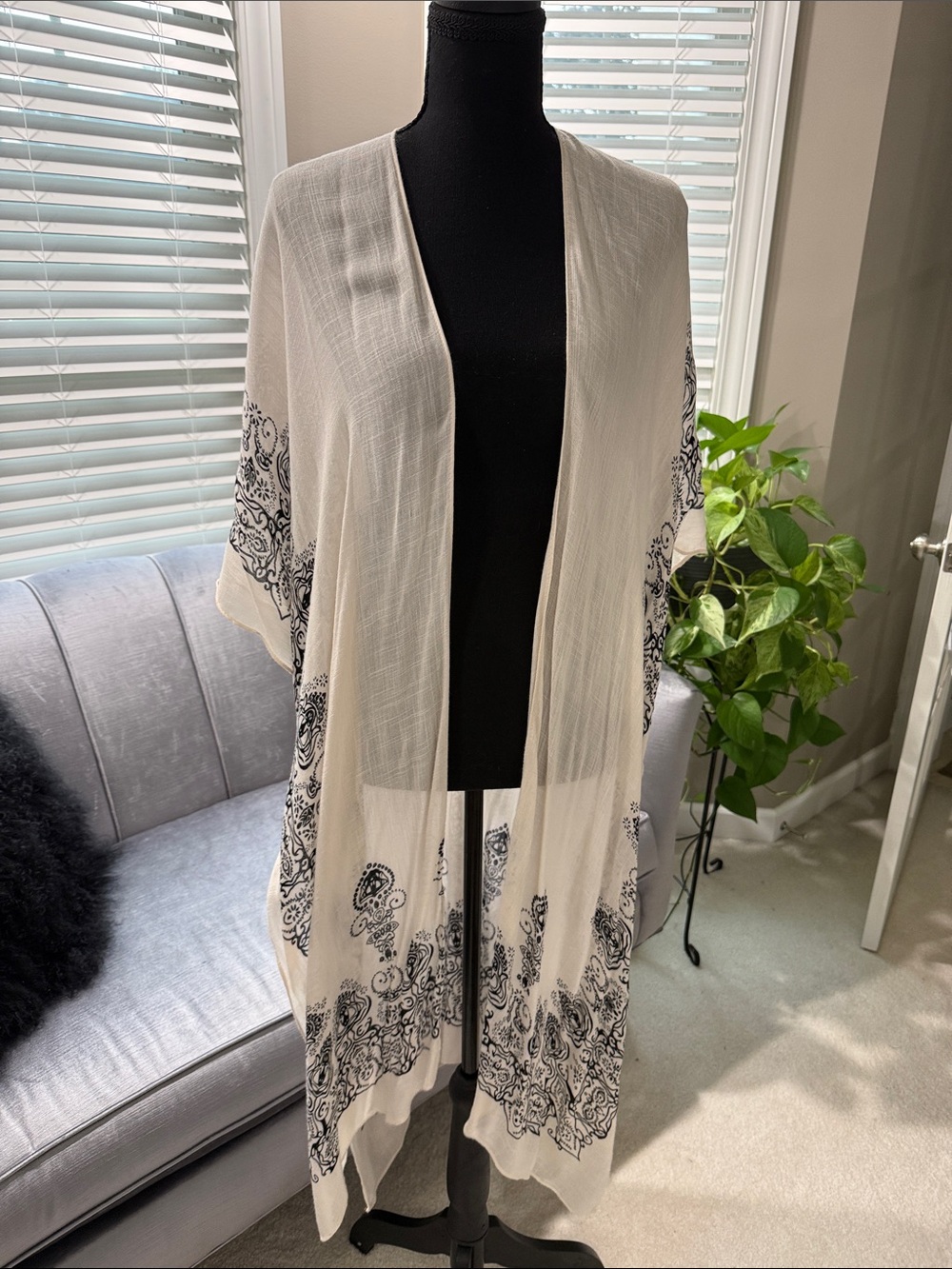 Cream and Black Printed Open Kimono